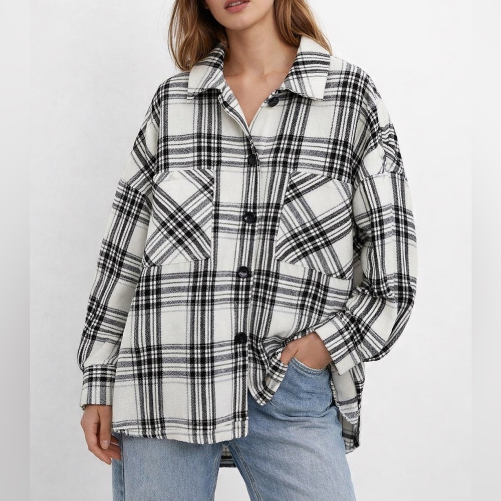 Zara Black and White Plaid Oversized Shirt‎ Jacket size L,
